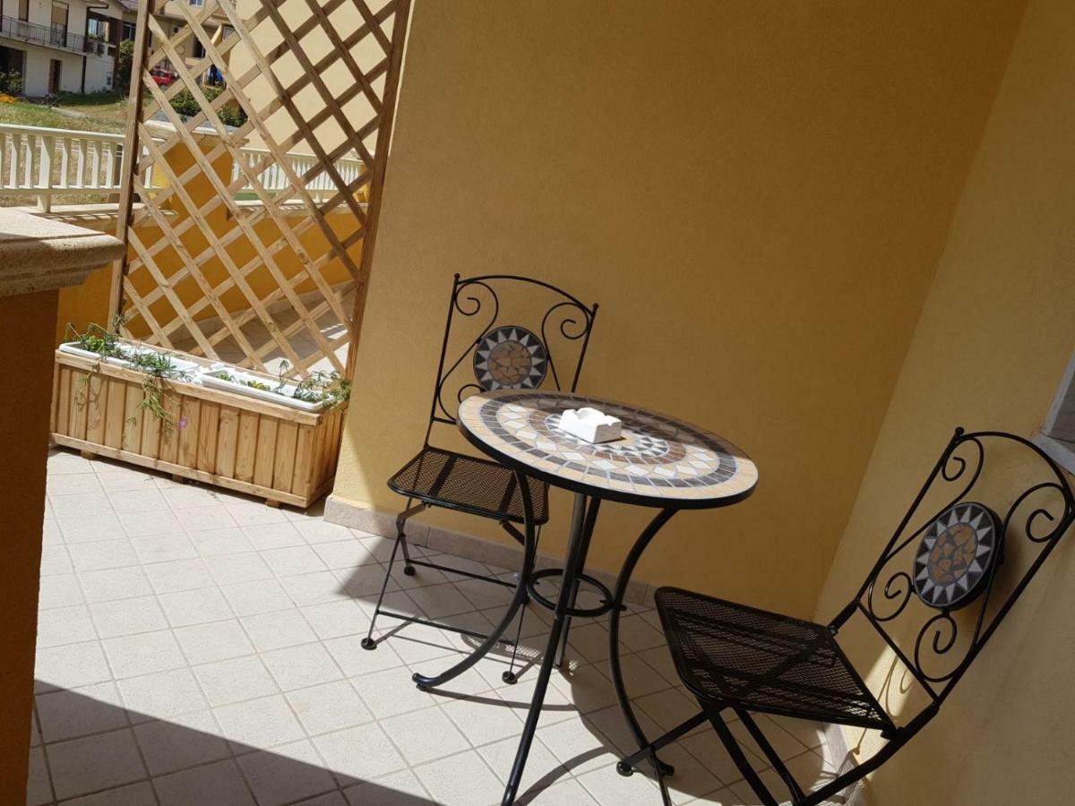 Relax Due Passi Dal Mare Apartment Spadafora Exterior photo